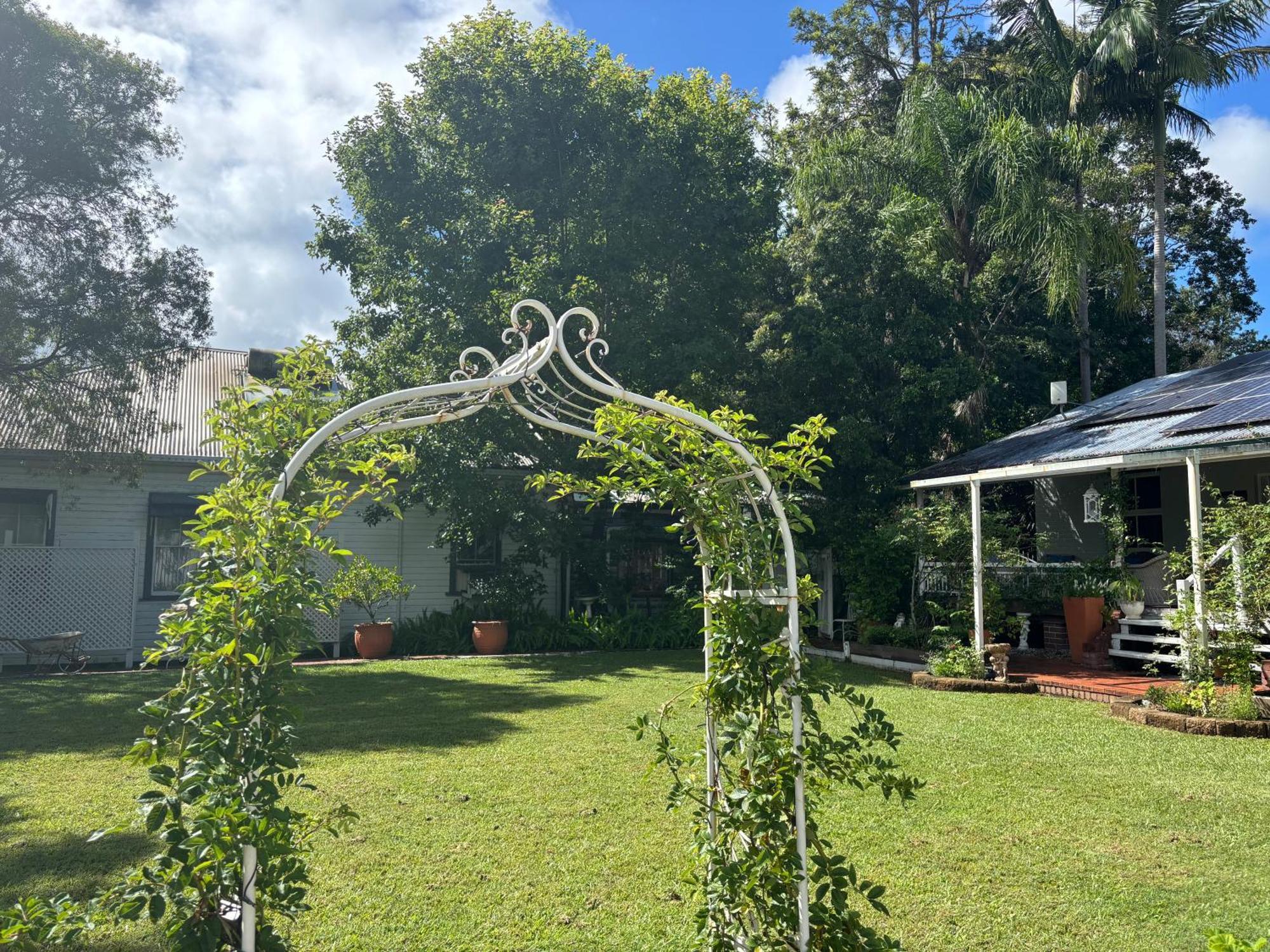 Celestial Dew Guesthouse In Tyalgum Exterior photo